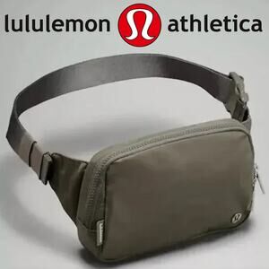 LULULEMON NWT GRSG Grey Sage Everywhere Belt Bag – 2L